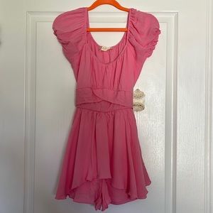 🌸Alter’d State Pink Romper NWT size Small 🌸